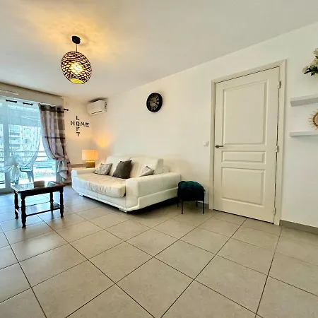 Apartment Mickael - De Standing 4 Prs - A 300m Antibes