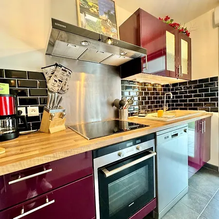 Apartment Mickael - De Standing 4 Prs - A 300m *